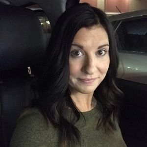 Meet your Posher, Melissa